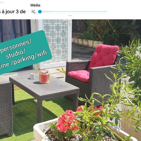 Gite Du Stade Le Studio Cour Parking Et Piscine Partagee مارسيليا المظهر الخارجي الصورة
